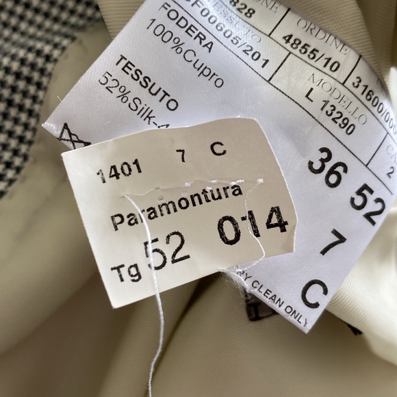 Canali Houndstooth Silk & Wool Two Button Blazer - Sports Coat. Made in Italy - Picture 11 of 16